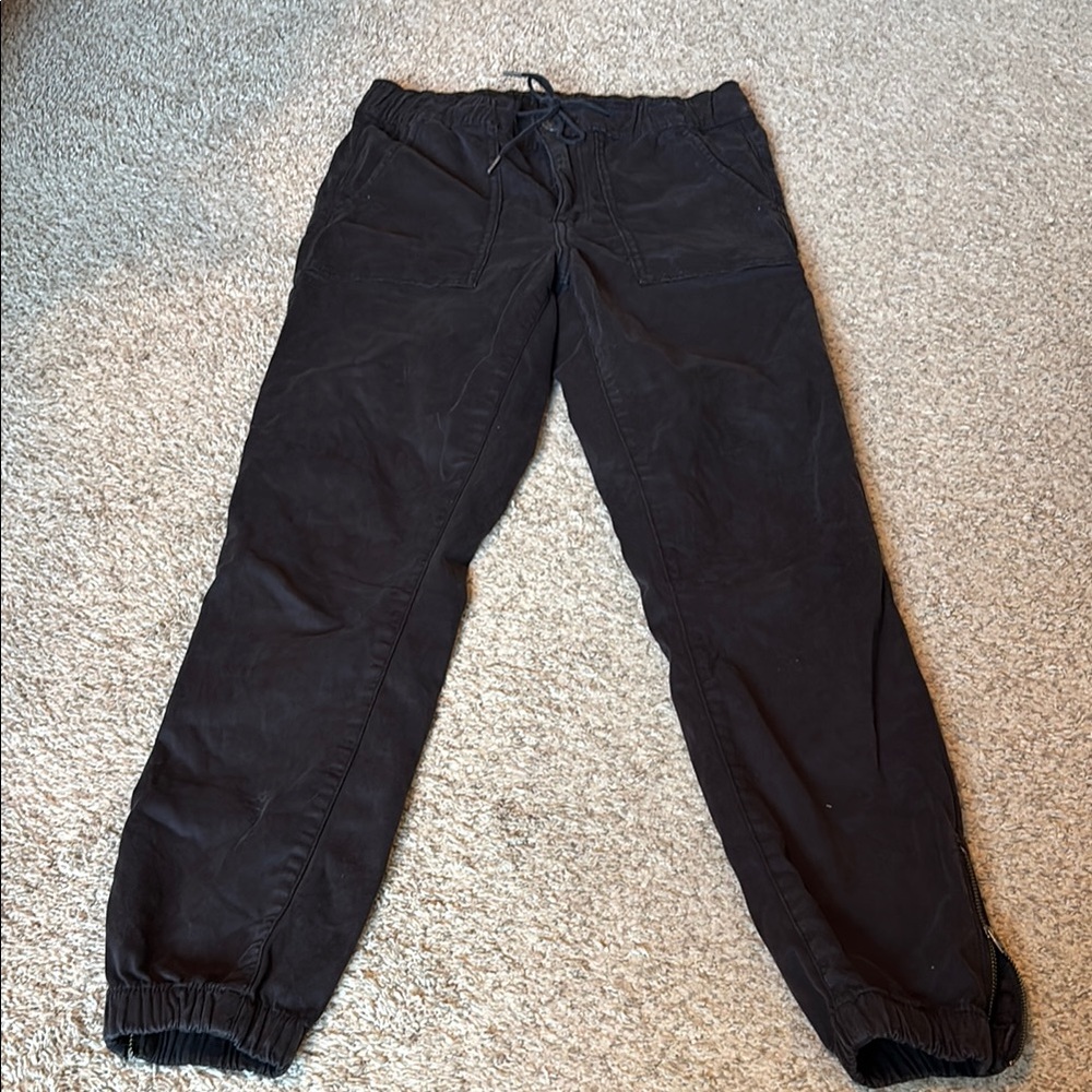 American Eagle Black Jogger Pants